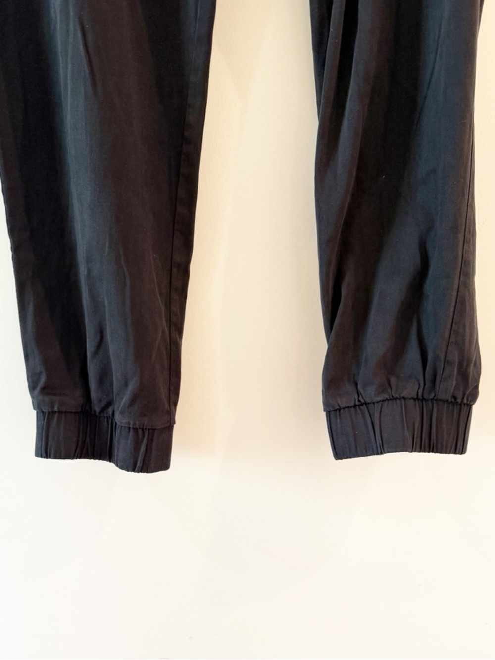 Bella Dahl Pocket Joggers - Picture 5 of 12